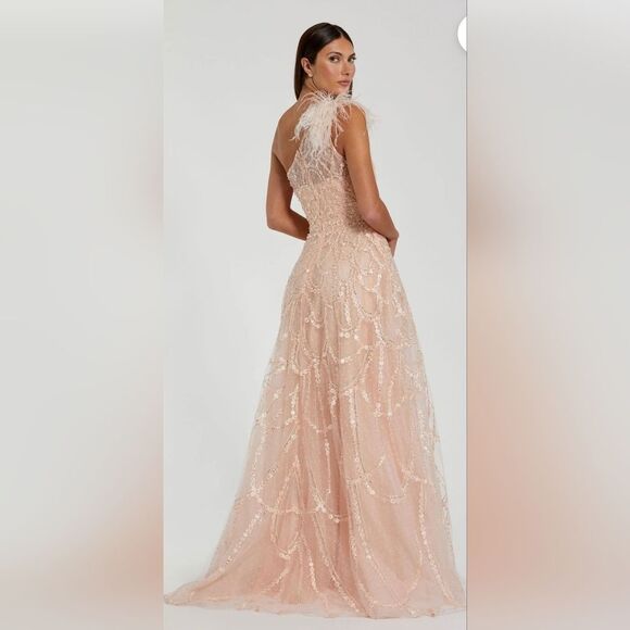 Mac DUGAL Elegant One-Shoulder Lace Dress with Feather Detail SIze 4 $798 - Picture 3 of 14